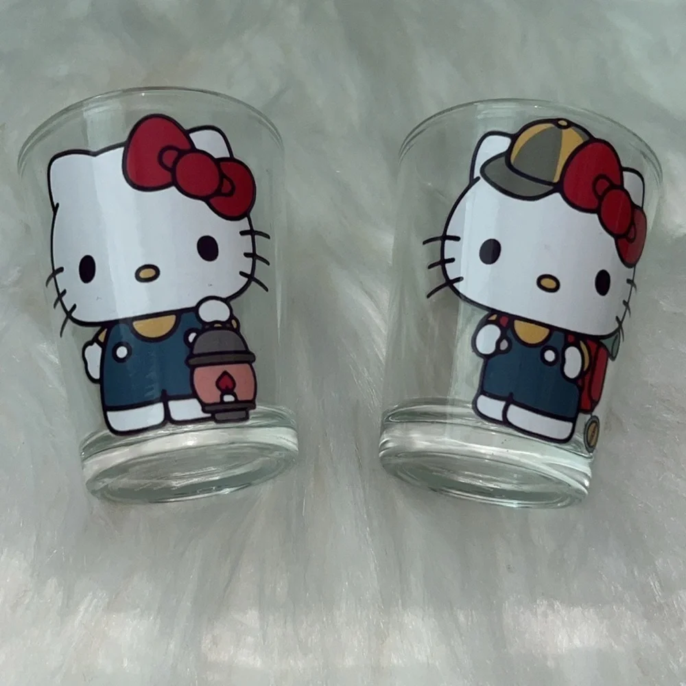 🆕 Hello Kitty Camping Design 4- Piece Glassware Set Shot Glasses 1.5 Oz Each